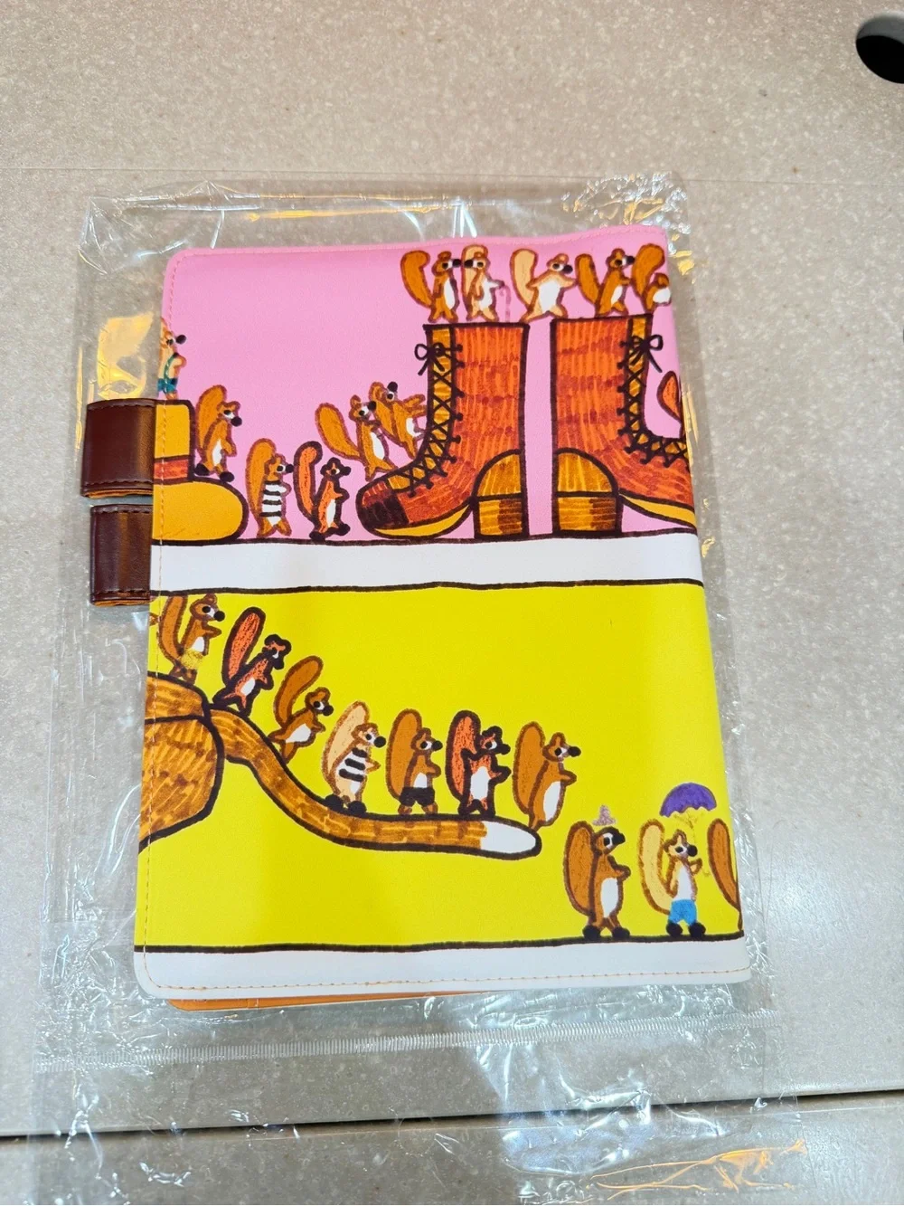 Hobonichi Cousin Cover.  100% orange: Where’s the squirrel going?